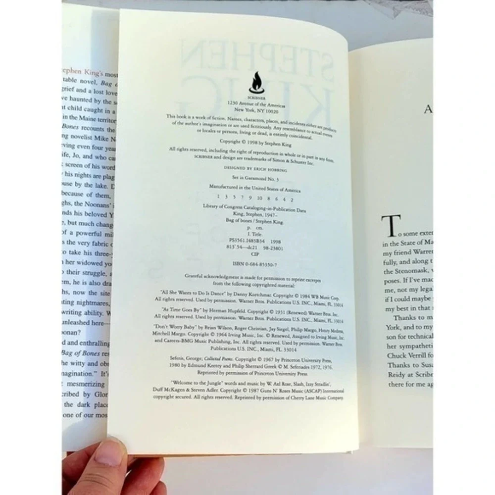 Bag of Bones, Stephen King, Published by Scribner,‎ 1998 First Edition Book